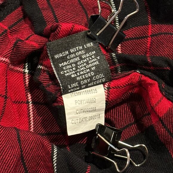 Torrid Womens Top Button Up Long Sleeve Buffalo Plaid Red Black Size 1 1X FK - Picture 5 of 7